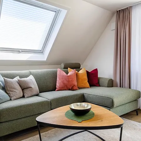 In't Doerp 2, Super Zentral Gelegen, Mit Balkon Und Parkplatz *