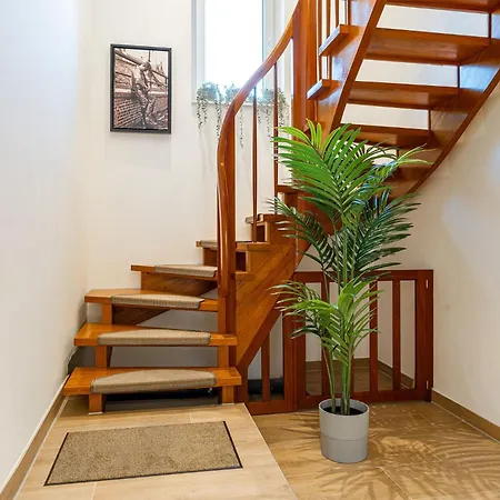 In't Doerp 2, Super Zentral Gelegen, Mit Balkon Und Parkplatz Apartment *
