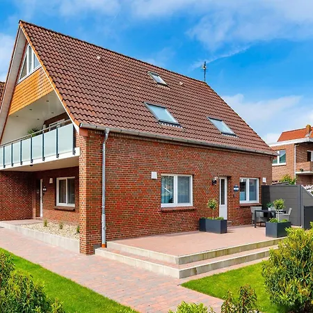 In't Doerp 2, Super Zentral Gelegen, Mit Balkon Und Parkplatz * Greetsiel